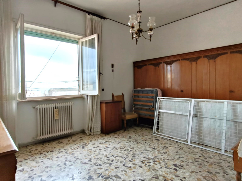 Tipologia Immobile: appartamento Provincia: latina Comune: gaeta Località:  Indirizzo: Via Caduti sul Mare