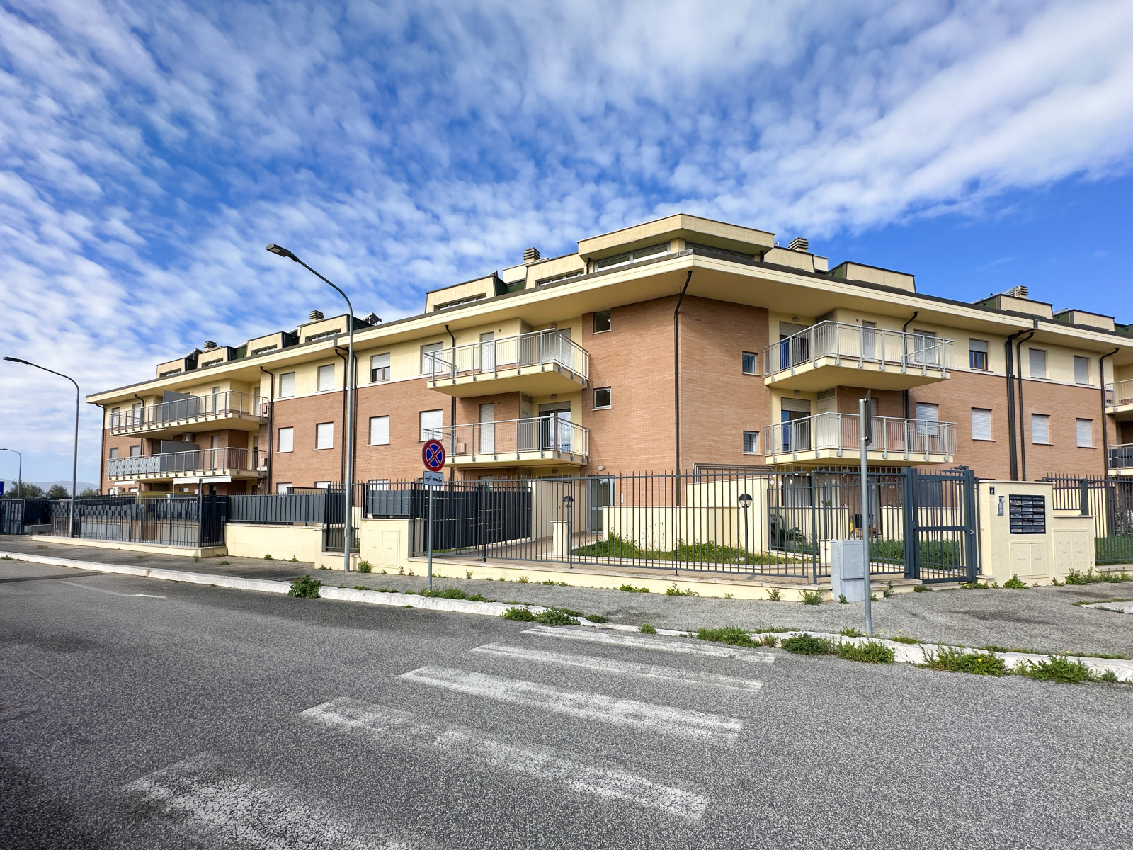 Tipologia Immobile: appartamento Provincia: roma Comune: gallicano nel lazio Località:  Indirizzo: Via delle Colonnelle
