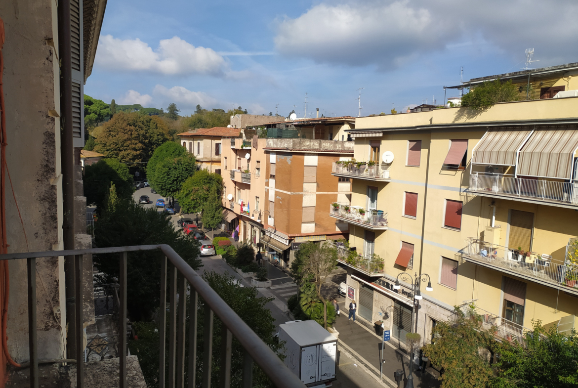 Tipologia Immobile: appartamento Provincia: roma Comune: genzano di roma Località:  Indirizzo: Corso Antonio Gramsci
