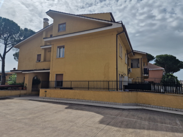 Tipologia Immobile: appartamento Provincia: roma Comune: guidonia montecelio Località: villanova Indirizzo: Via Giuseppe Garibaldi