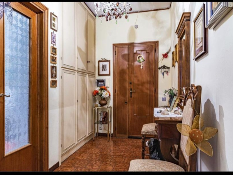 Tipologia Immobile: appartamento Provincia: roma Comune: ladispoli Località: centro Indirizzo: Via Napoli