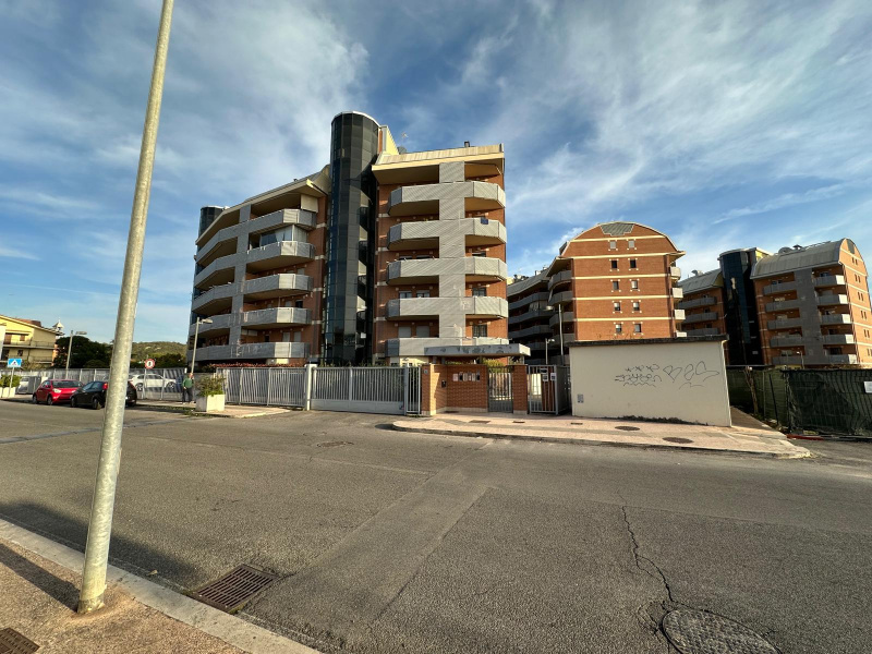 Tipologia Immobile: appartamento Provincia: roma Comune: monterotondo Località: monterotondo Indirizzo: Via del Commercio