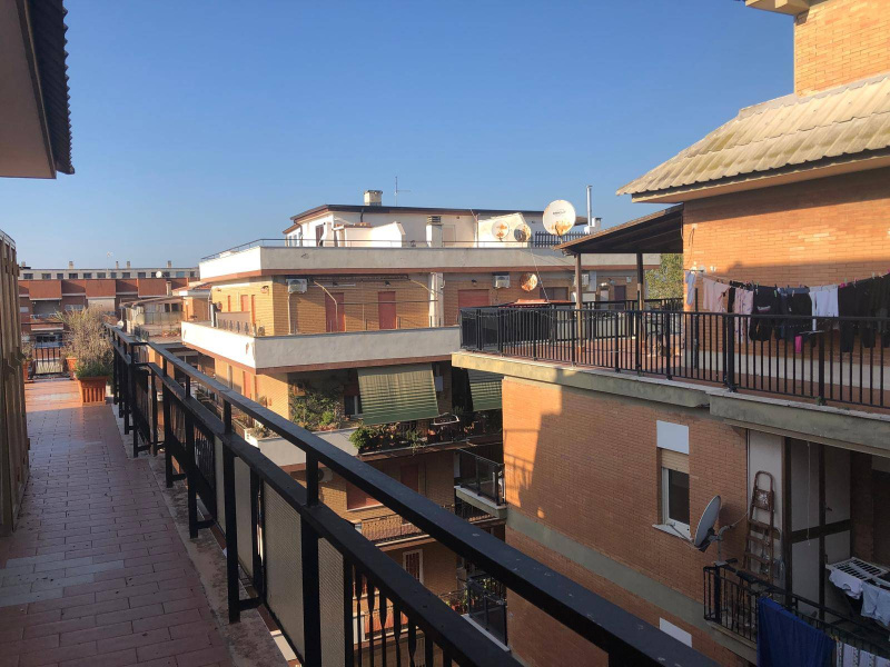 Tipologia Immobile: appartamento Provincia: roma Comune: pomezia Località:  Indirizzo: Via La Spezia