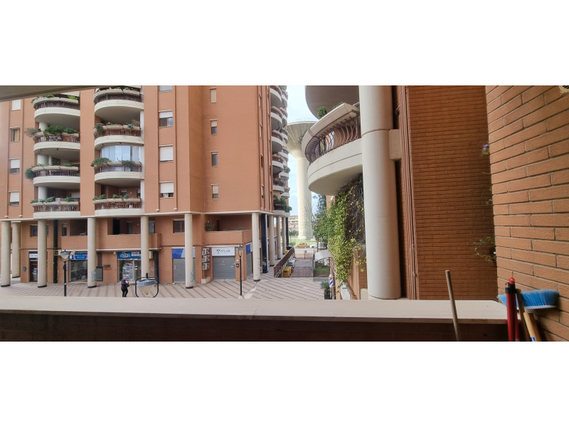 Tipologia Immobile: appartamento Provincia: roma Comune: pomezia Località:  Indirizzo: Piazza San Benedetto da Norcia