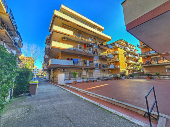 Tipologia Immobile: appartamento Provincia: roma Comune: pomezia Località:  Indirizzo: Viale Italia