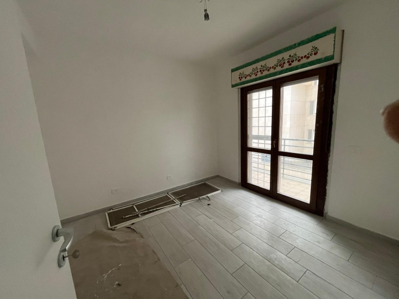 Tipologia Immobile: appartamento Provincia: roma Comune: pomezia Località:  Indirizzo: Via della Tecnica