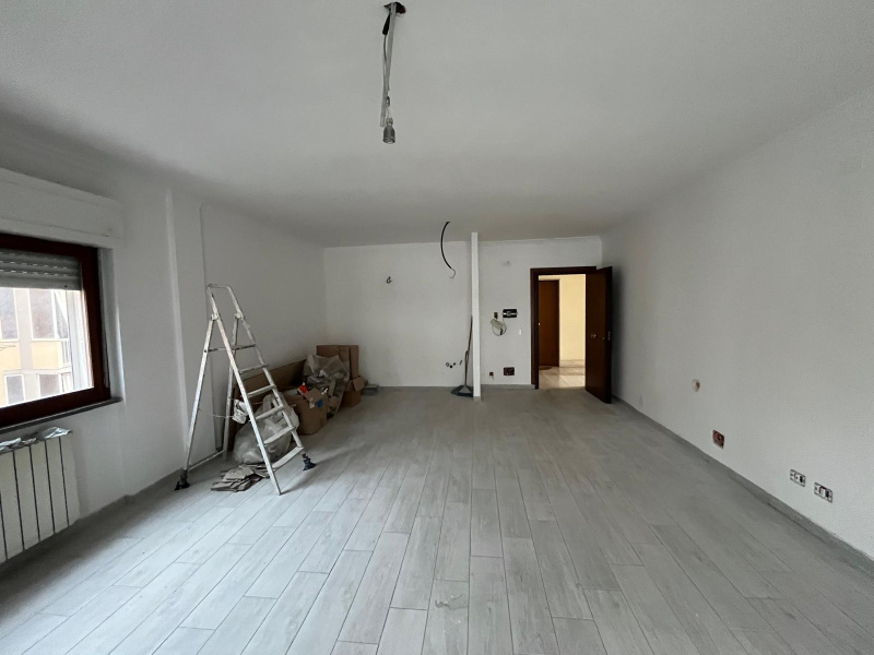 Tipologia Immobile: appartamento Provincia: roma Comune: pomezia Località:  Indirizzo: Via della Tecnica