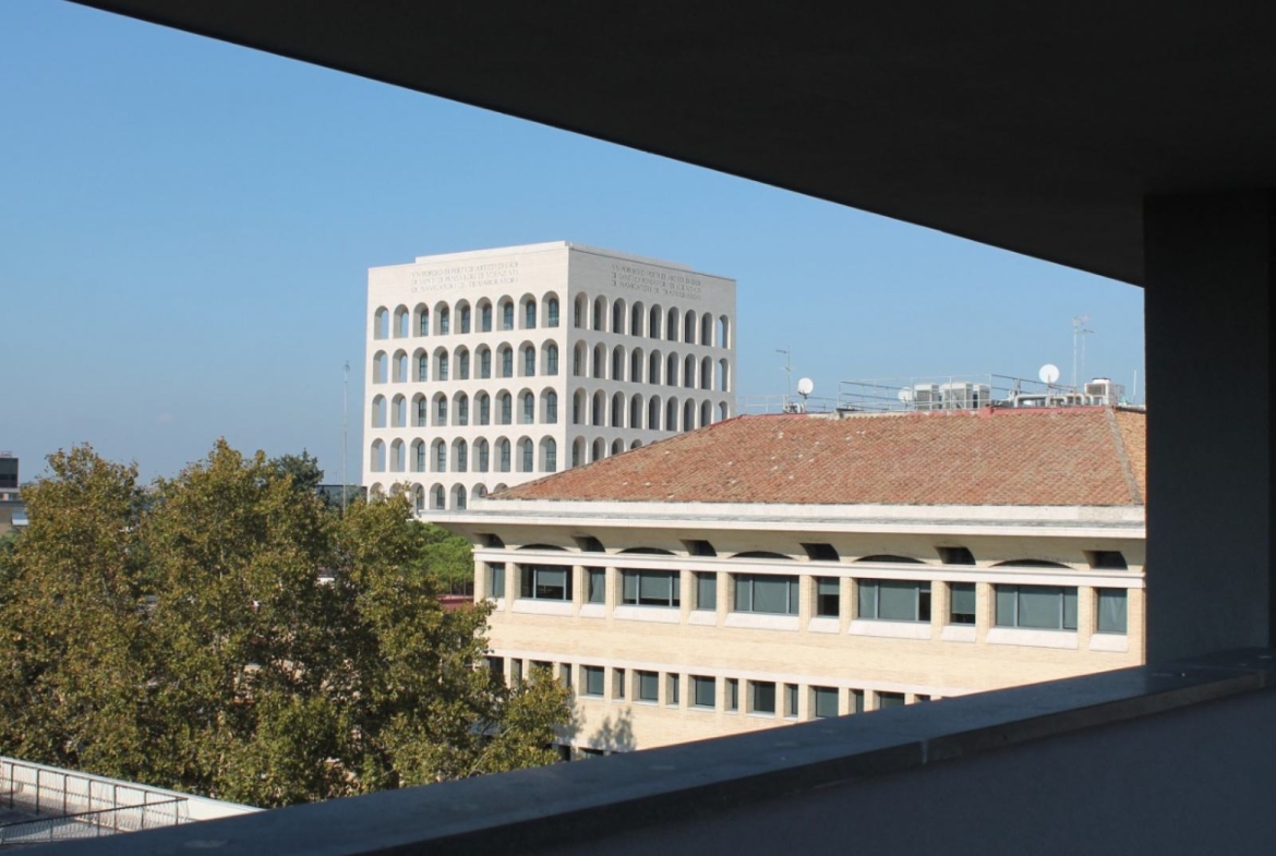 Tipologia Immobile: appartamento Provincia: roma Comune: roma Località: mostacciano Indirizzo: Piazzale Luigi Sturzo