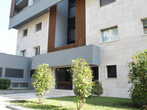 Tipologia Immobile: appartamento Provincia: roma Comune: roma Località: mostacciano Indirizzo: Viale Beethoven