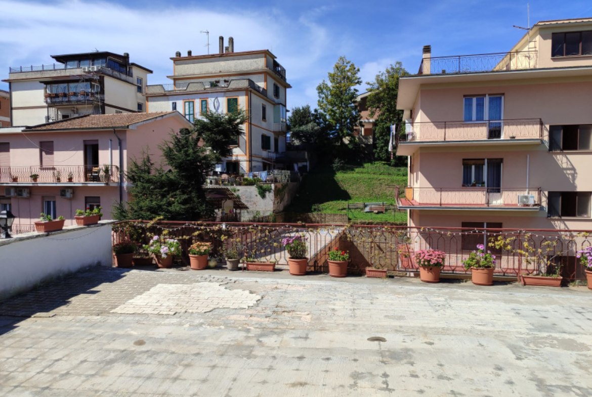 Tipologia Immobile: appartamento Provincia: roma Comune: roma Località: settebagni Indirizzo: Via Capoliveri