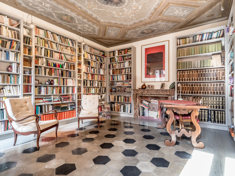 Tipologia Immobile: appartamento Provincia: roma Comune: roma Località: barberini Indirizzo: Via degli Avignonesi