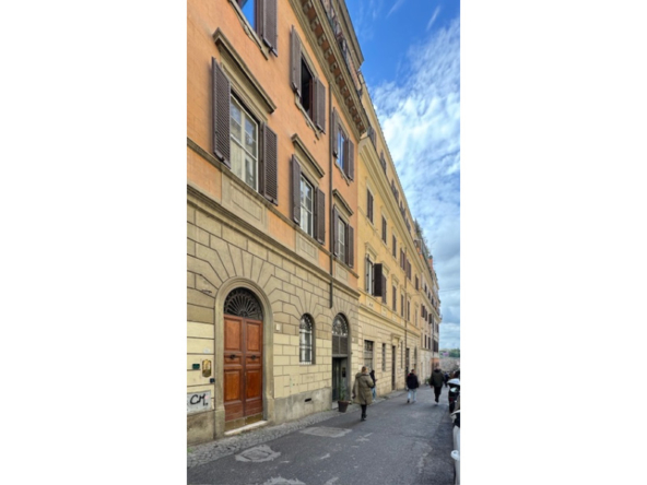 Tipologia Immobile: appartamento Provincia: roma Comune: roma Località: monti Indirizzo: Viale del Monte Oppio