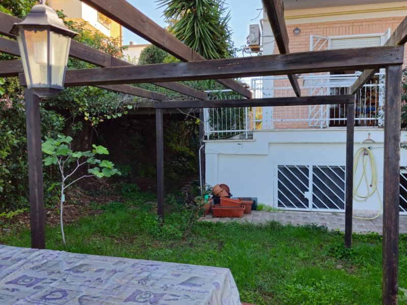 Tipologia Immobile: appartamento Provincia: roma Comune: roma Località: settebagni Indirizzo: Via Poggio a Caiano