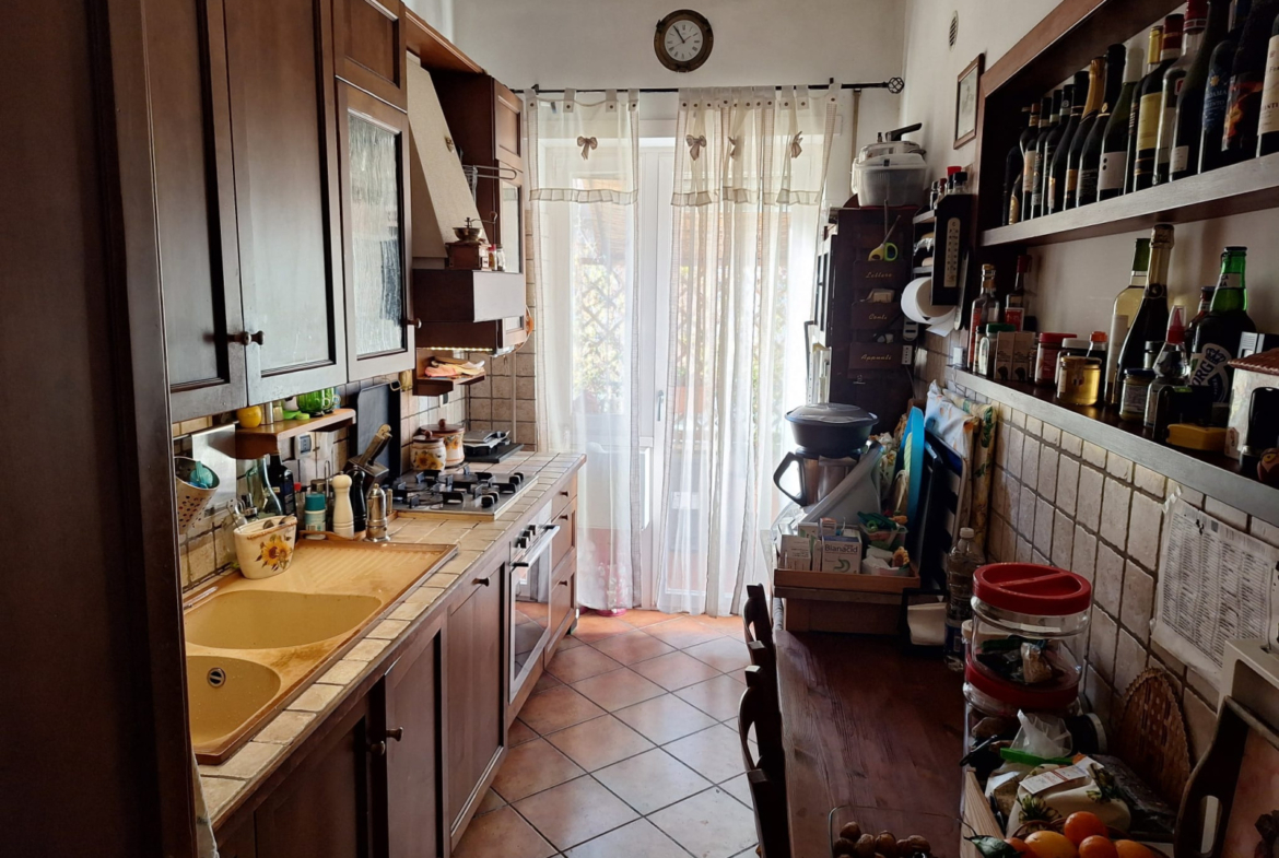 Tipologia Immobile: appartamento Provincia: roma Comune: roma Località: ostia ponente Indirizzo: Viale dei Romagnoli