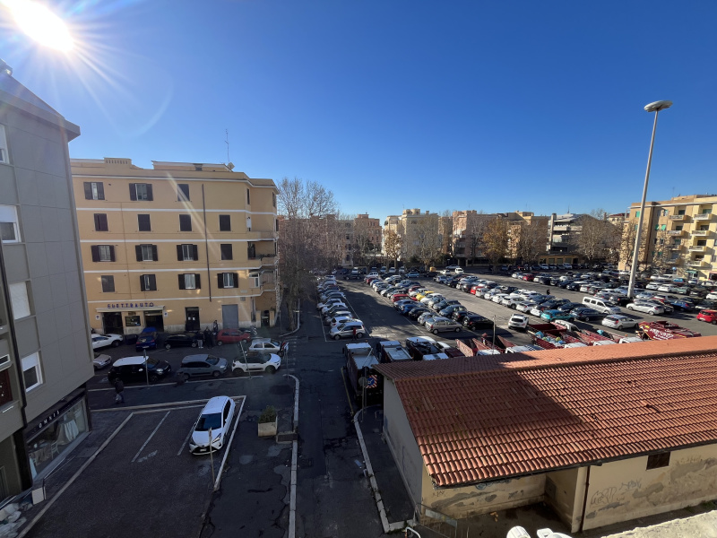 Tipologia Immobile: appartamento Provincia: roma Comune: roma Località: ostia centro Indirizzo: Via degli Aldobrandini
