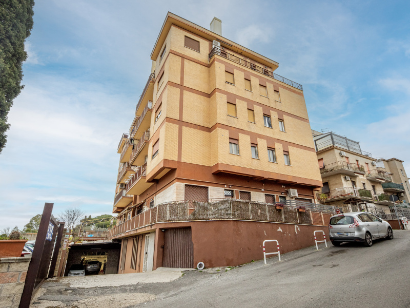 Tipologia Immobile: appartamento Provincia: roma Comune: roma Località: tor vergata Indirizzo: Via Giuseppe Macchi