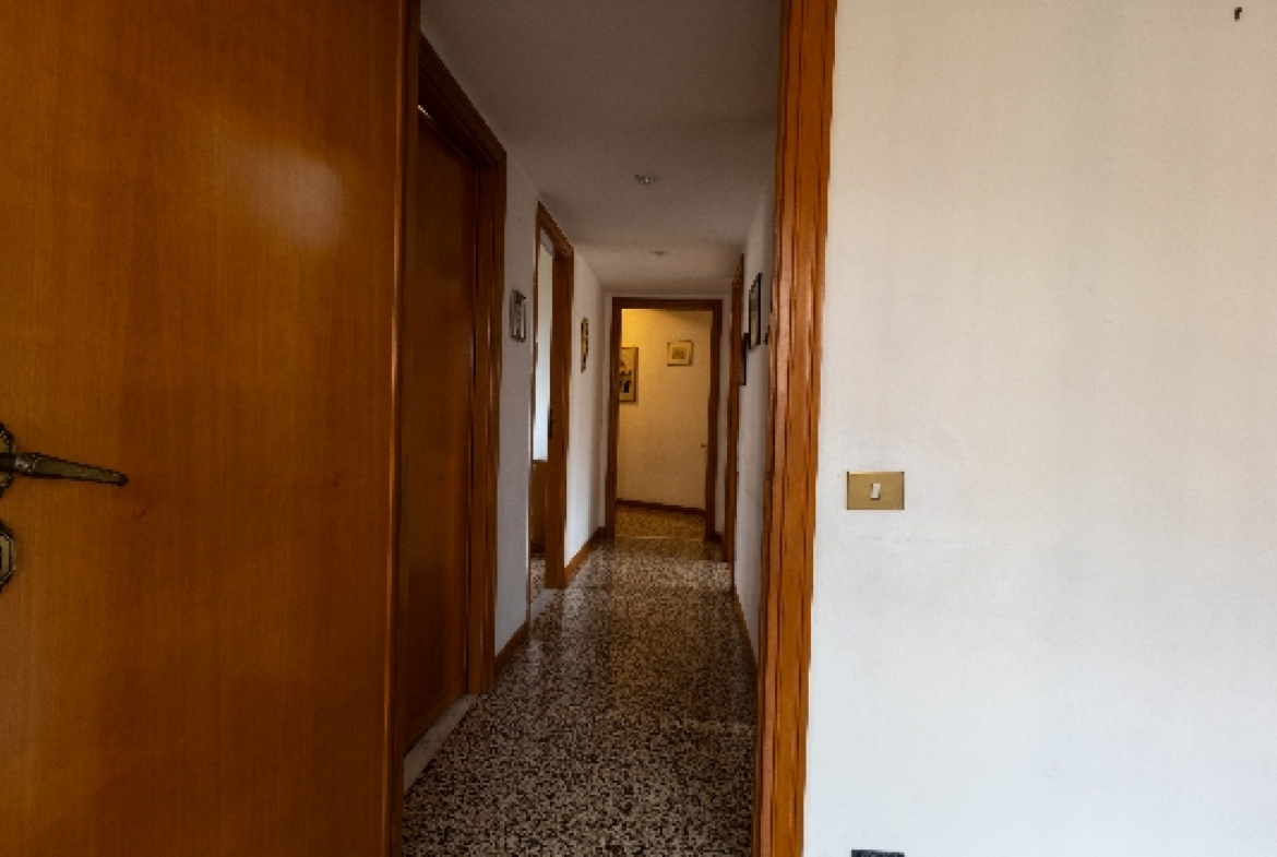 Tipologia Immobile: appartamento Provincia: roma Comune: roma Località: torraccia - san basilio Indirizzo: Via Senigallia