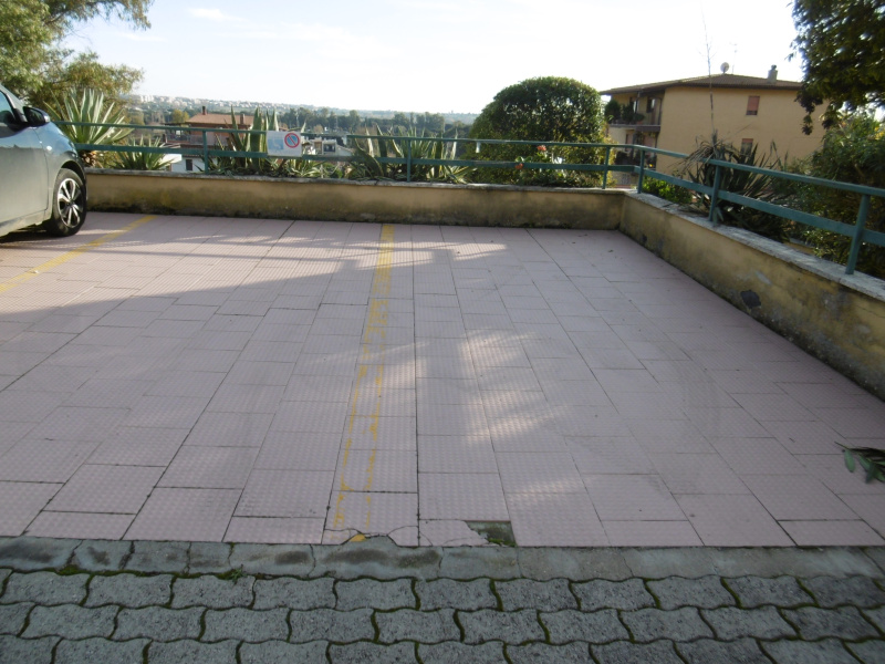 Tipologia Immobile: appartamento Provincia: roma Comune: roma Località: magliana Indirizzo: Via Cesare dal Fabbro