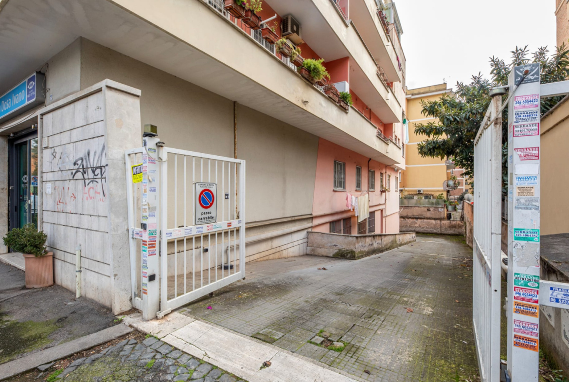 Tipologia Immobile: appartamento Provincia: roma Comune: roma Località: tor marancia Indirizzo: Via Giuseppe Cerbara