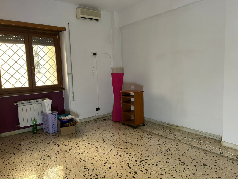 Tipologia Immobile: appartamento Provincia: roma Comune: roma Località: collatino - prenestina Indirizzo: Via Prenestina