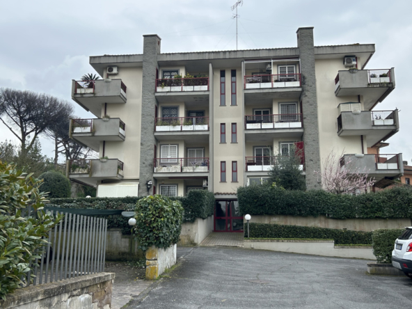 Tipologia Immobile: appartamento Provincia: roma Comune: roma Località: casalotti Indirizzo: Via di Casalotti