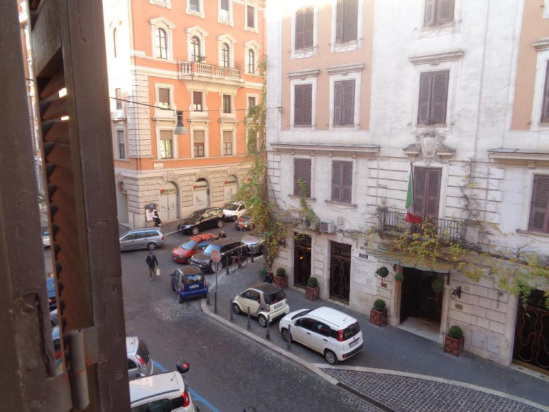 Tipologia Immobile: appartamento Provincia: roma Comune: roma Località: campitelli - centro storico Indirizzo: Via della Penna