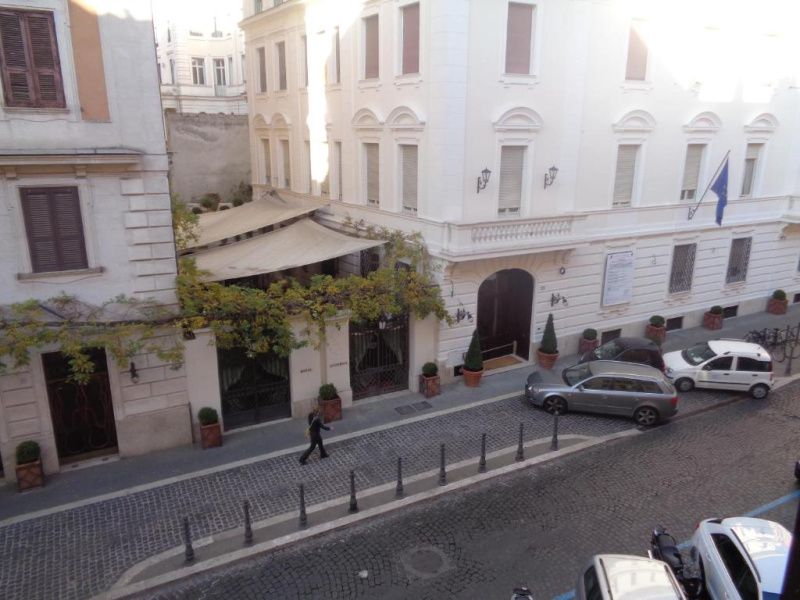 Tipologia Immobile: appartamento Provincia: roma Comune: roma Località: campitelli - centro storico Indirizzo: Via della Penna
