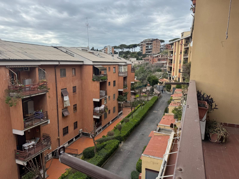 Tipologia Immobile: appartamento Provincia: roma Comune: roma Località: magliana Indirizzo: Via delle Catacombe di Generosa