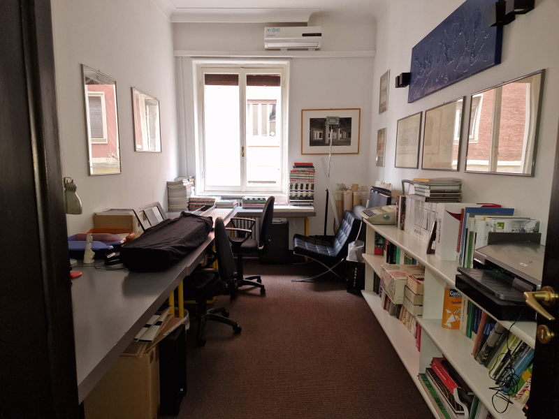 Tipologia Immobile: appartamento Provincia: roma Comune: roma Località: parioli - pinciano Indirizzo: Viale Bruno Buozzi