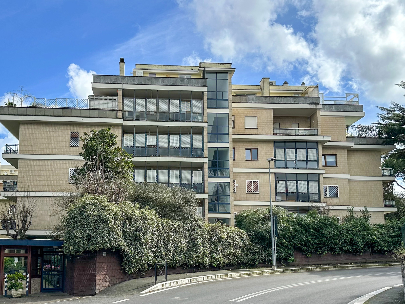 Tipologia Immobile: appartamento Provincia: roma Comune: roma Località: ponte milvio Indirizzo: Viale Cortina d'Ampezzo
