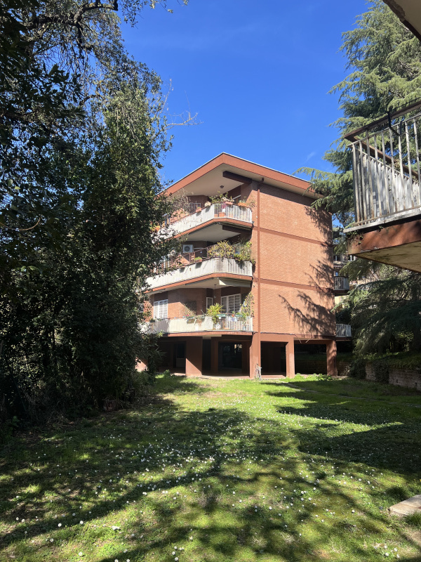 Tipologia Immobile: appartamento Provincia: roma Comune: roma Località: grottarossa - tomba di nerone Indirizzo: Via Carlo Pirzio Biroli