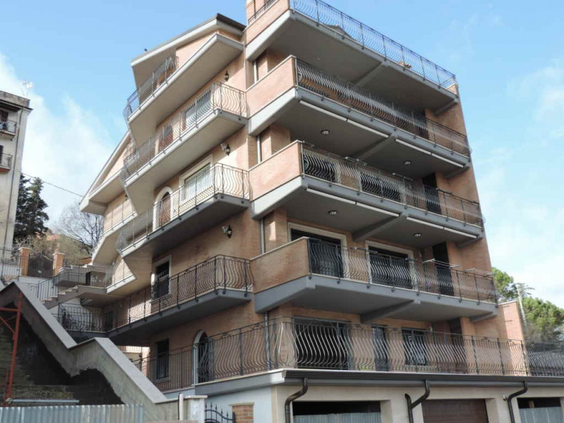 Tipologia Immobile: appartamento Provincia: roma Comune: sant'angelo romano Località:  Indirizzo: Via Roma