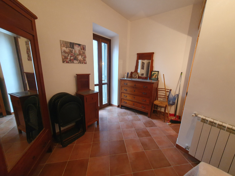 Tipologia Immobile: appartamento Provincia: roma Comune: segni Località:  Indirizzo: Via Francesco Petrarca