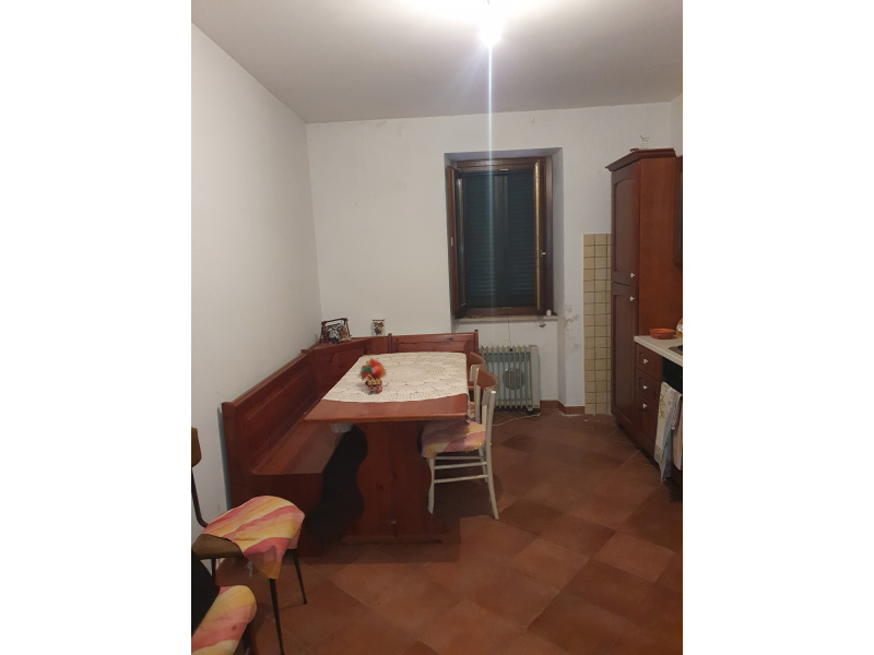 Tipologia Immobile: appartamento Provincia: roma Comune: segni Località:  Indirizzo: Via Francesco Petrarca