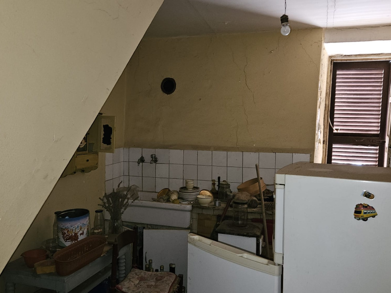 Tipologia Immobile: appartamento Provincia: roma Comune: segni Località:  Indirizzo: Via Umberto I