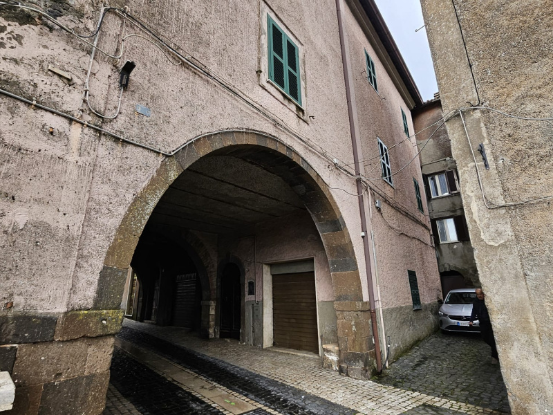 Tipologia Immobile: appartamento Provincia: roma Comune: segni Località:  Indirizzo: Via Umberto I