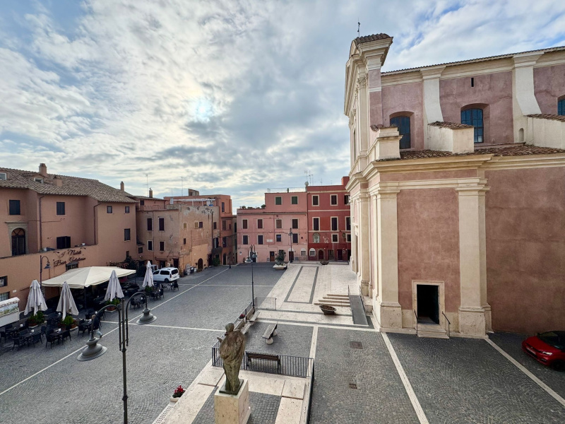 Tipologia Immobile: appartamento uso ufficio Provincia: roma Comune: nettuno Località: centro Indirizzo: Piazza Giuseppe Mazzini