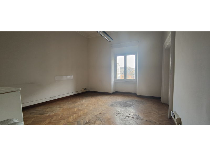 Tipologia Immobile: appartamento uso ufficio Provincia: roma Comune: roma Località: ripetta - v. emanuele - palatino Indirizzo: Corso Vittorio Emanuele II
