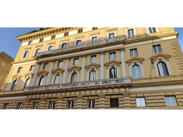 Tipologia Immobile: appartamento uso ufficio Provincia: roma Comune: roma Località: ripetta - v. emanuele - palatino Indirizzo: Corso Vittorio Emanuele II