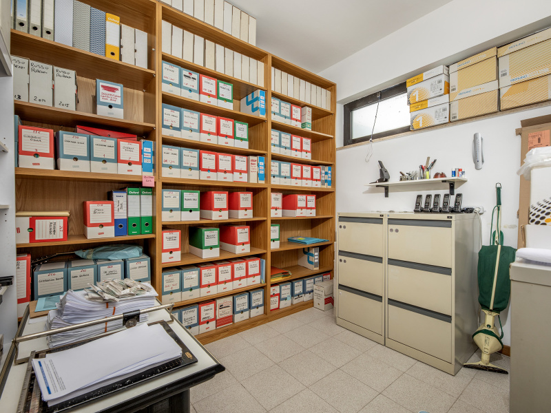 Tipologia Immobile: appartamento uso ufficio Provincia: roma Comune: roma Località: colli aniene Indirizzo: Via Vito Giuseppe Galati