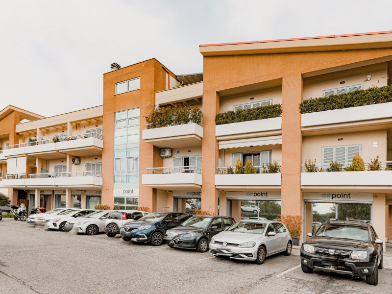 Tipologia Immobile: appartamento uso ufficio Provincia: roma Comune: roma Località: tor fiscale Indirizzo: Via Appia Nuova