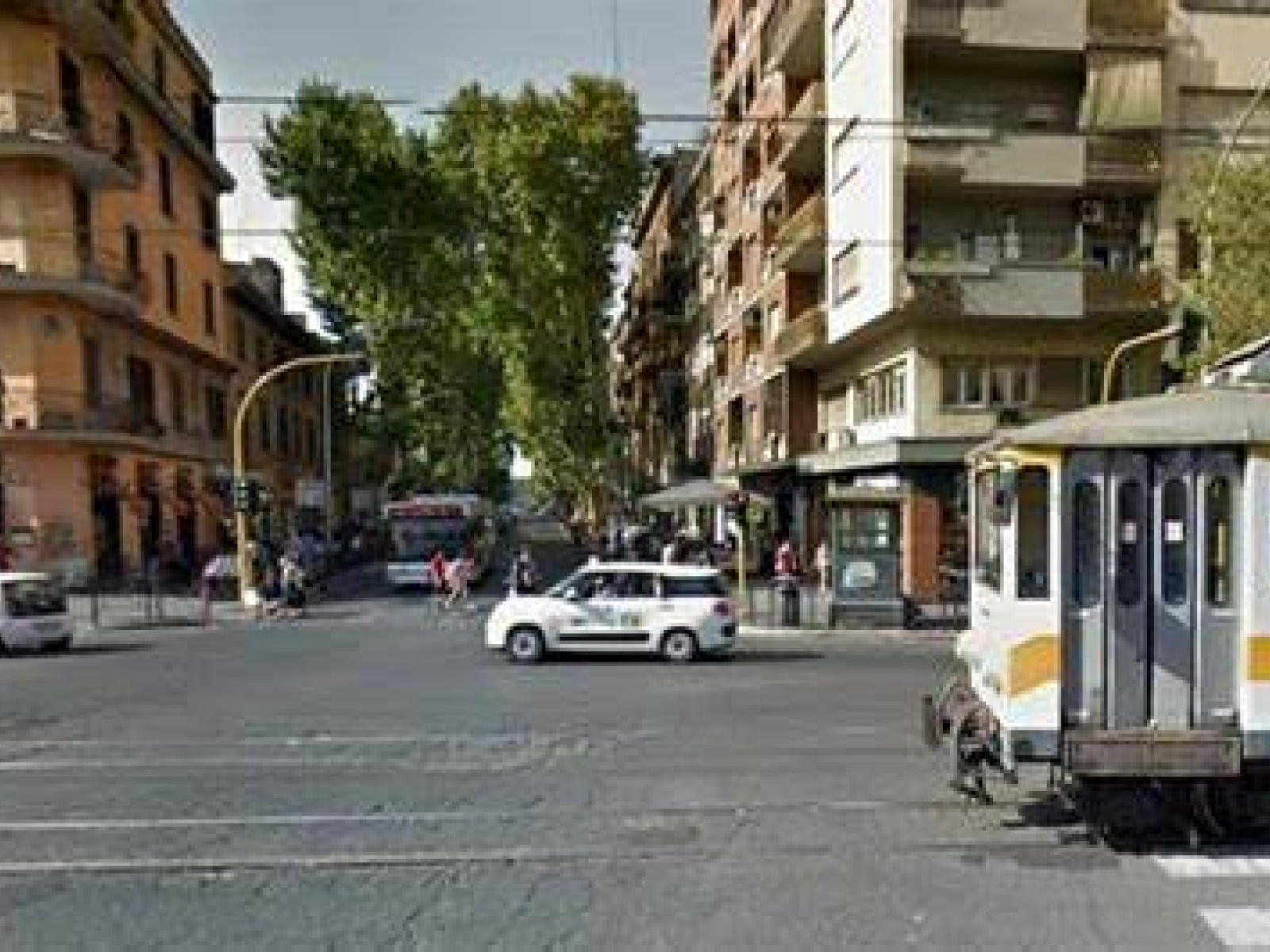 Tipologia Immobile: attività commerciale Provincia: roma Comune: roma Località: pigneto - largo preneste Indirizzo: Viale Filarete