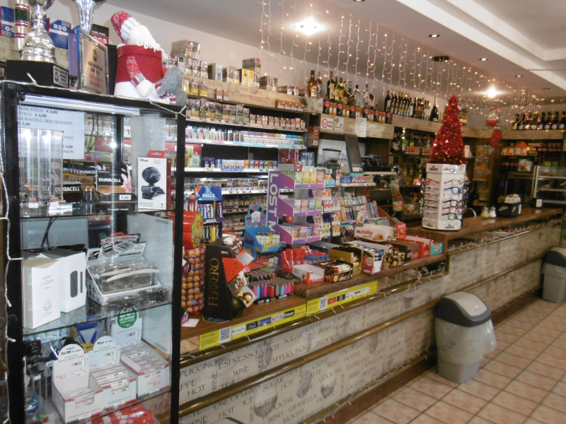 Tipologia Immobile: attività commerciale Provincia: roma Comune: roma Località: pisana Indirizzo: Via della Pisana