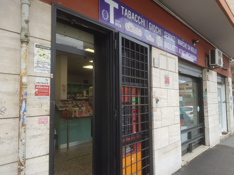 Tipologia Immobile: attività commerciale Provincia: roma Comune: roma Località: trullo Indirizzo: Via del Monte delle Capre