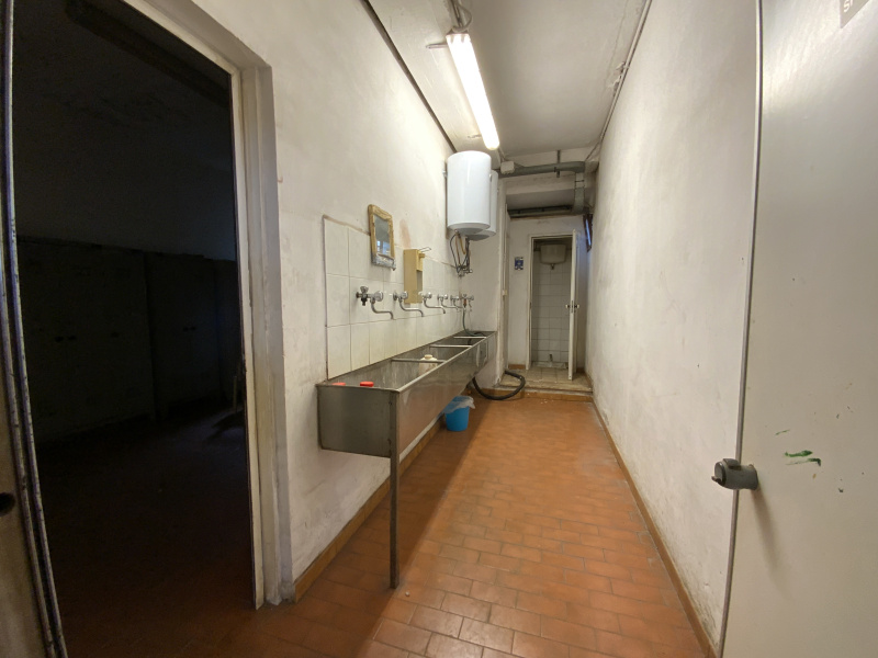 Tipologia Immobile: capannone Provincia: roma Comune: ariccia Località:  Indirizzo: Via Quarto Negroni