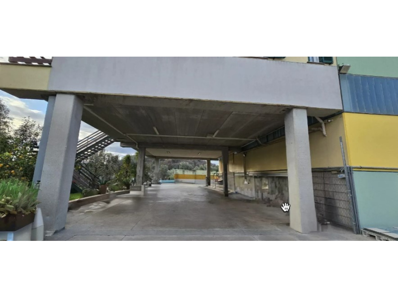 Tipologia Immobile: capannone Provincia: roma Comune: genzano di roma Località:  Indirizzo: Viale del Lavoro