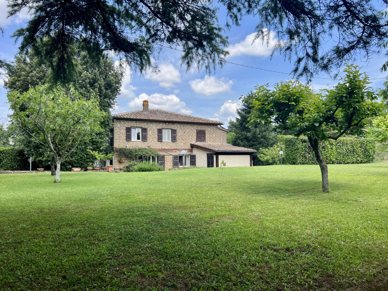 Tipologia Immobile: hotel Provincia: viterbo Comune: orte Località:  Indirizzo: Località Seripola