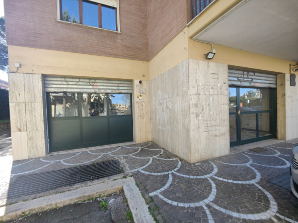 Tipologia Immobile: locale commerciale / negozio Provincia: roma Comune: roma Località: la storta Indirizzo: Via della Storta