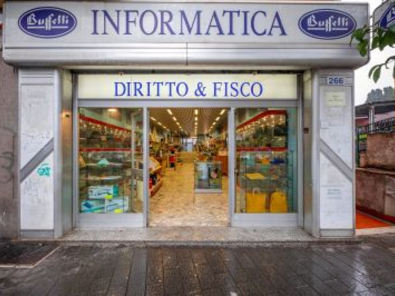 Tipologia Immobile: locale commerciale / negozio Provincia: roma Comune: roma Località: torpignattara Indirizzo: Via di Acqua Bullicante