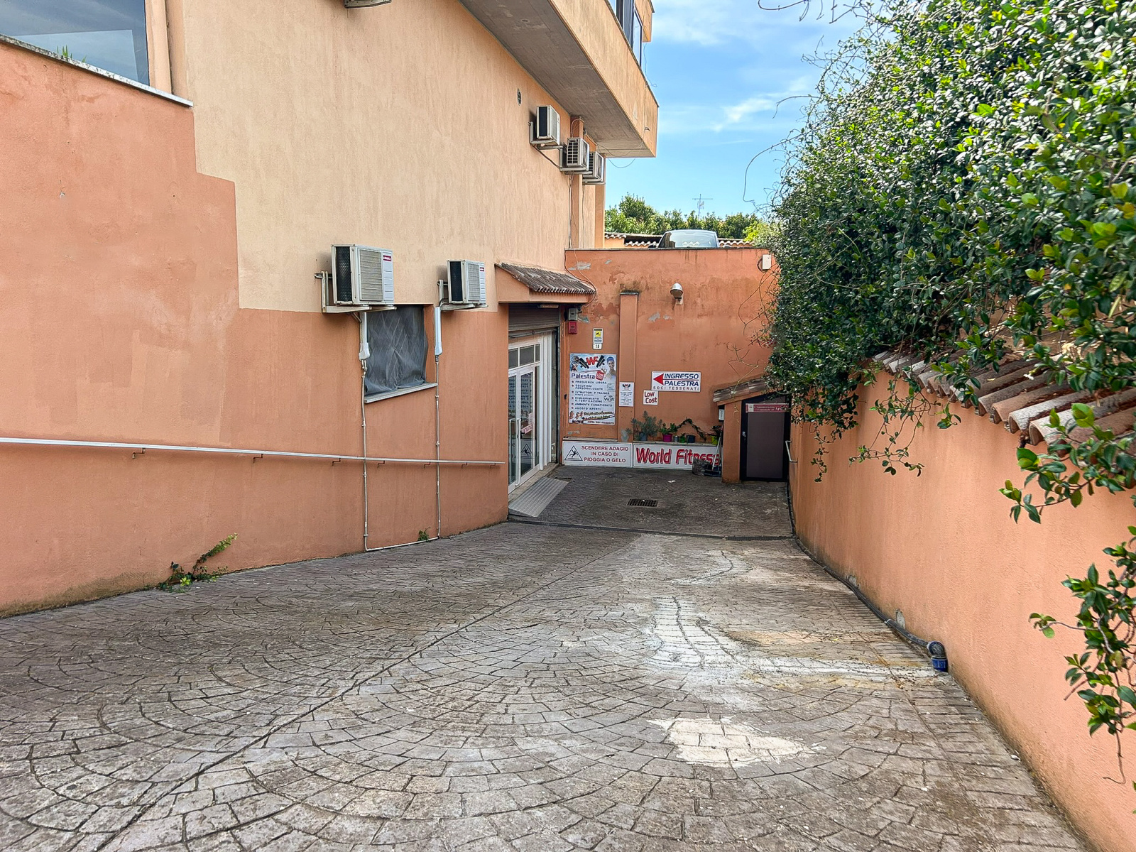 Tipologia Immobile: magazzino Provincia: roma Comune: ardea Località: tor san lorenzo Indirizzo: Via Rieti